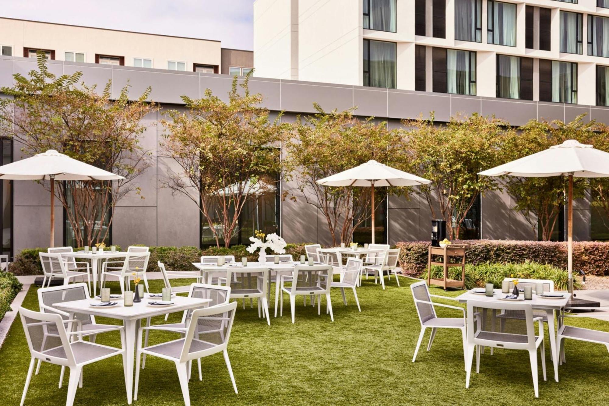 Ac Hotel By Marriott Dallas By The Galleria Buitenkant foto
